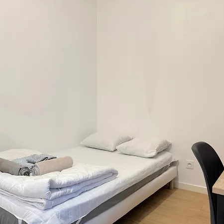 Les Arts 1 Sdb Privatif Rez De Chaussee