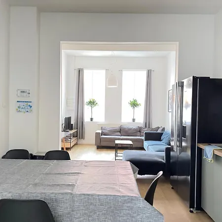 بيت ضيافة Les Arts 1 Sdb Privatif Rez De Chaussee روبيه