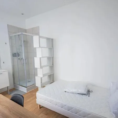 Les Arts 1 Sdb Privatif Rez De Chaussee 3* روبيه